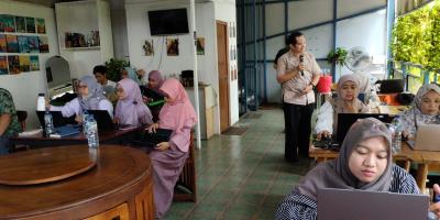 Rofikoh Rokhim: Literasi AI Jadi Bekal SDM Menuju Indonesia Emas 2045